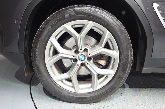 BMW X4 xDrive20i xLine — пробег 44 784 км — фото 5 из 5