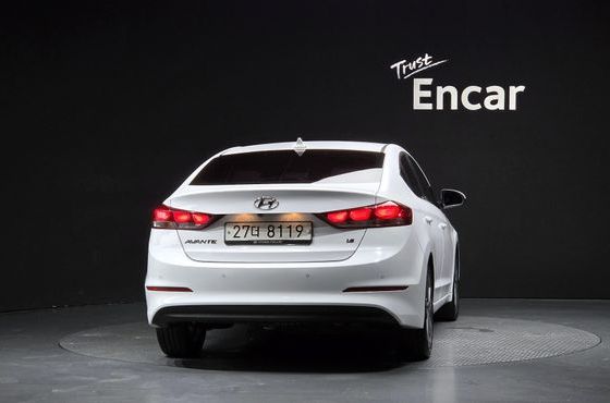 Hyundai AVANTE 1.6 GDI Value Plus — пробег 98 072 км — фото 4 из 5