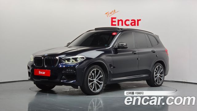 BMW X3 xDrive 30e M sports Online Exclusive Edition — пробег 61 128 км — фото 1 из 5