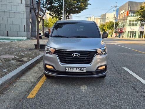 Hyundai Starex Van 3-Seater Smart — пробег 161 255 км — фото 1 из 5
