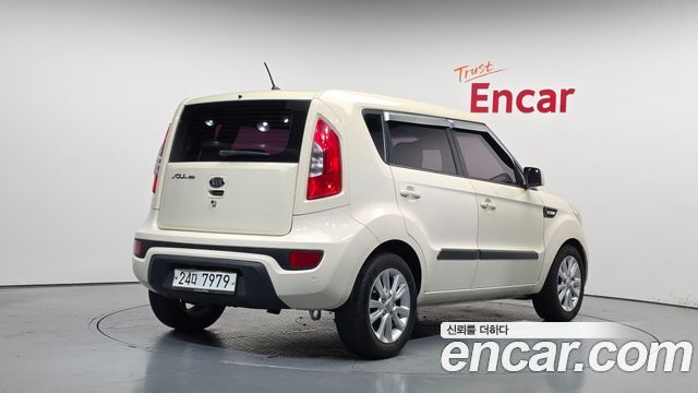 Kia Soul 1.6 GDI Luxury Standard — пробег 123 186 км — фото 2 из 5