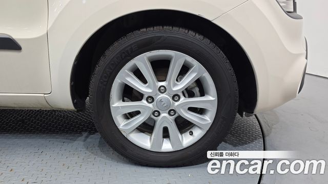 Kia Soul 1.6 GDI Luxury Standard — пробег 123 186 км — фото 5 из 5