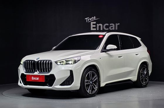 BMW X1 sDrive 20i M Sport — пробег 53 379 км — фото 1 из 5
