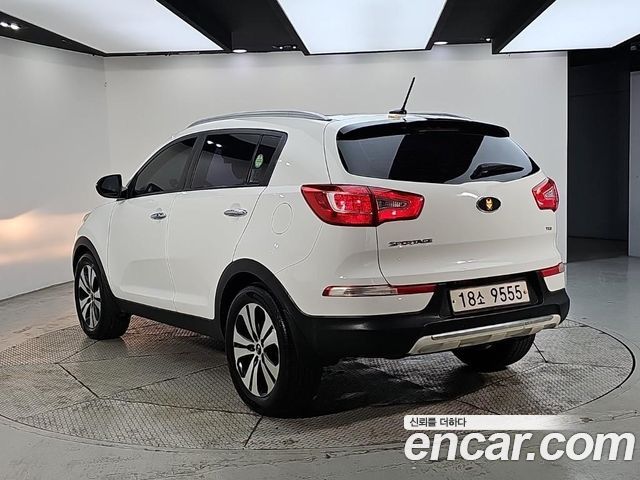 Kia Sportage Diesel 2WD TLX High-Deluxe — пробег 249 678 км — фото 3 из 5