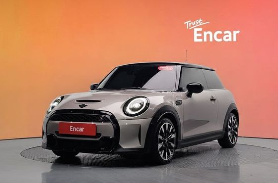Mini Cooper Classic Third Generation — пробег 46 148 км — фото 1 из 5