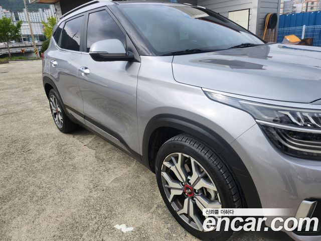 Kia Seltos из Кореи Encar