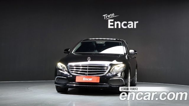Mercedes-Benz E-Class из Кореи Encar