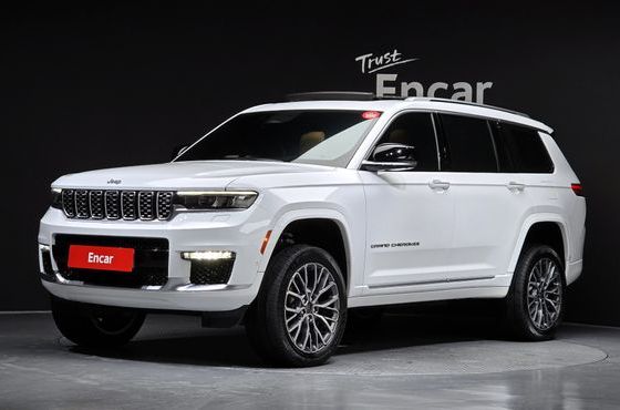 Jeep Cherokee L 3.6 Summit Reserve — пробег 70 056 км — фото 1 из 5