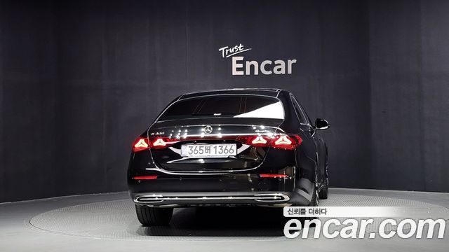 Mercedes-Benz E-Class из Кореи Encar