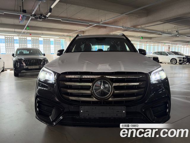 Mercedes-Benz GLS-Class GLS450d 4MATIC — пробег 30 км — фото 3 из 5