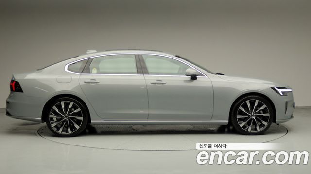 Volvo S90 B5 Ultra Bright Air sus — пробег 191 км — фото 3 из 5