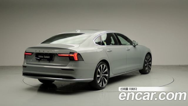 Volvo S90 B5 Ultra Bright Air sus — пробег 191 км — фото 4 из 5