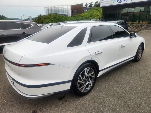 Hyundai Grandeur Premium — пробег 19 203 км — фото 4 из 5