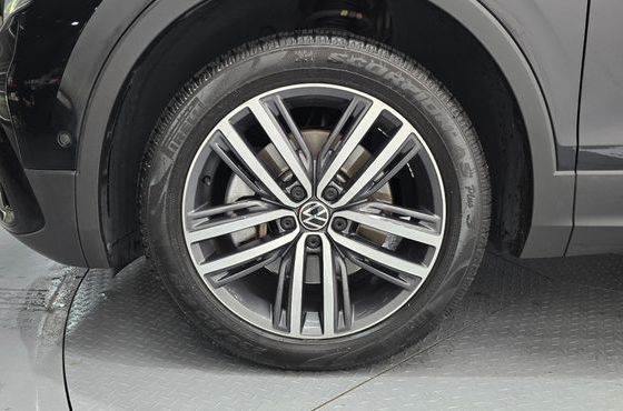 Volkswagen Tiguan 2.0 TSI Prestige — пробег 72 157 км — фото 5 из 5