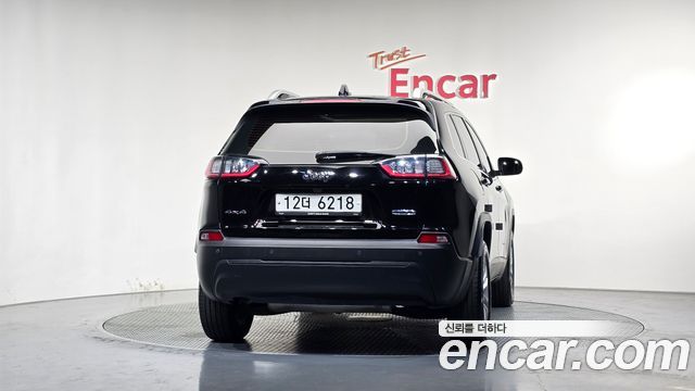 Jeep Cherokee из Кореи Encar