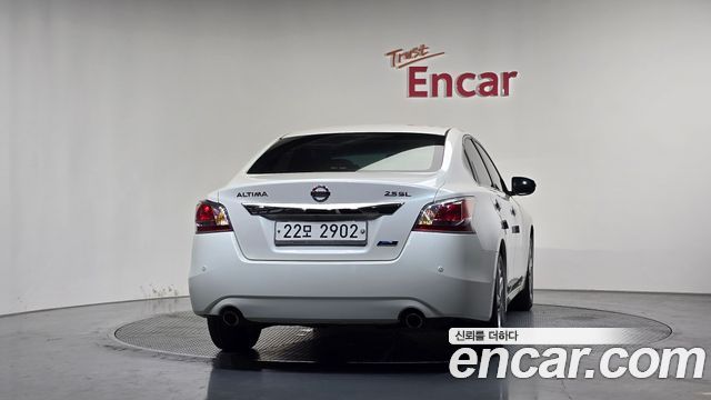 Nissan Altima 2.5 L33 — пробег 144 175 км — фото 4 из 5