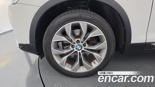 BMW X4 xDrive20d — пробег 144 916 км — фото 5 из 5