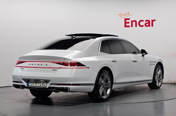 Genesis G90 Gasoline 3.5 Turbo AWD — пробег 26 071 км — фото 2 из 5