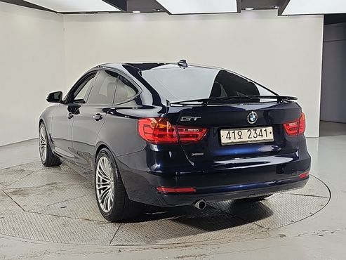 BMW Gran Turismo GT 320d xDrive — пробег 128 000 км — фото 3 из 5