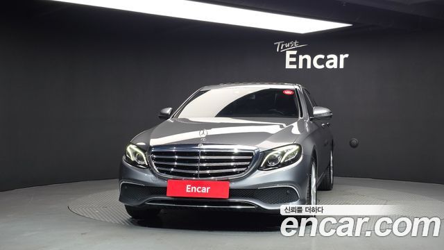 Mercedes-Benz E-Class E220d 4MATIC Exclusive — пробег 172 841 км — фото 3 из 5