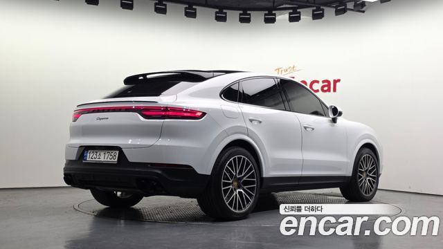 Porsche Cayenne 3.0 Coupe — пробег 27 170 км — фото 2 из 5