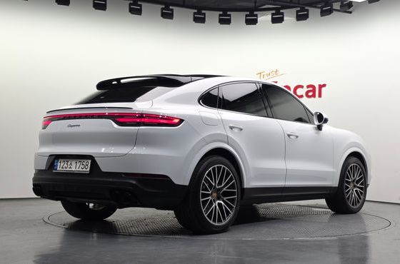 Porsche Cayenne 3.0 Coupe — пробег 27 170 км — фото 2 из 5