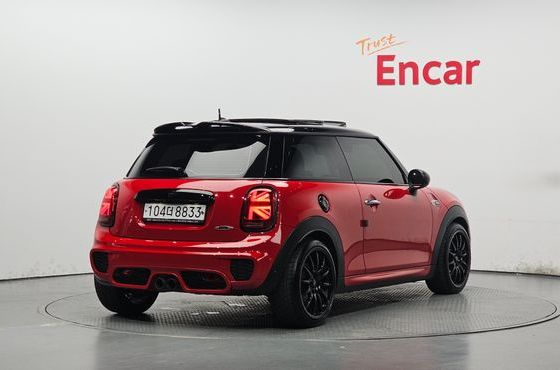 Mini Cooper JCW 3rd Generation — пробег 123 709 км — фото 2 из 5