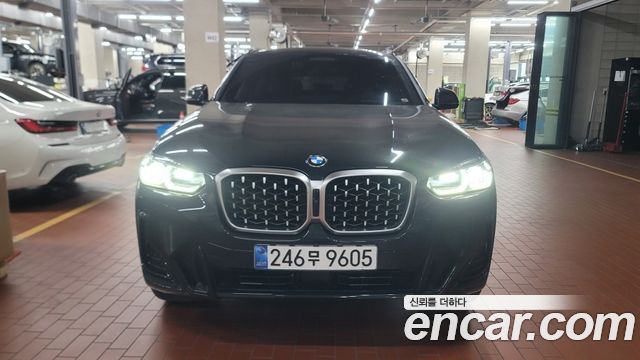 BMW X4 xDrive20i M Sport — пробег 24 895 км — фото 2 из 5