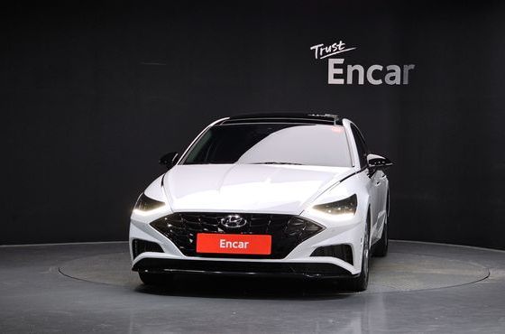 Hyundai Sonata 2.0 Premium Plus — пробег 65 704 км — фото 3 из 5