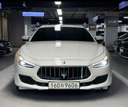Maserati Ghibli 3.0 Diesel 3rd — пробег 199 000 км — фото 3 из 5