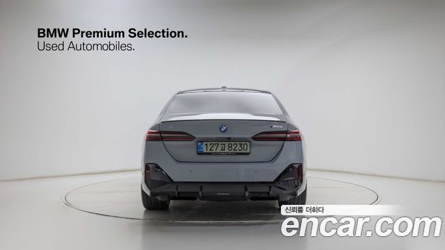 BMW i5 M60 xDrive — пробег 4 781 км — фото 4 из 5