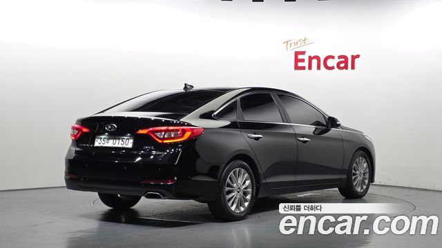 Hyundai Sonata 2.0 Smart — пробег 173 875 км — фото 2 из 5