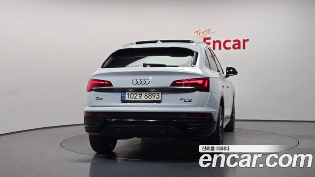 Audi Q5 40 TDI Quattro Sportback — пробег 93 357 км — фото 4 из 5