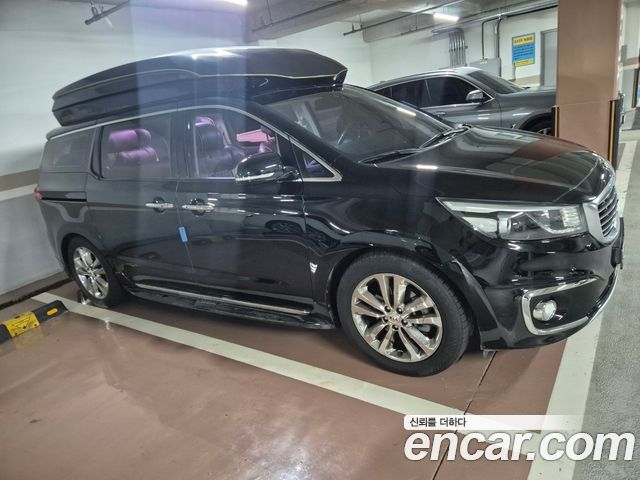 Kia Carnival Gasoline 9-seater Noblesse — пробег 94 849 км — фото 2 из 5