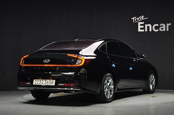 Hyundai Sonata 2.0 Premium Plus — пробег 101 392 км — фото 2 из 5