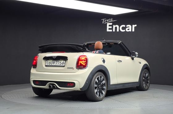 Mini Cooper Convertible Standard 3rd — пробег 59 180 км — фото 2 из 5