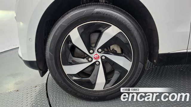 Jaguar F-PACE из Кореи Encar
