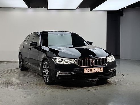 BMW 5-Series 520d Luxury Special Edition — пробег 210 000 км — фото 2 из 5