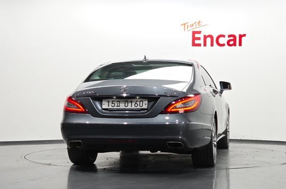 Mercedes-Benz CLS-Class CLS350 d 4MATIC — пробег 175 570 км — фото 4 из 5
