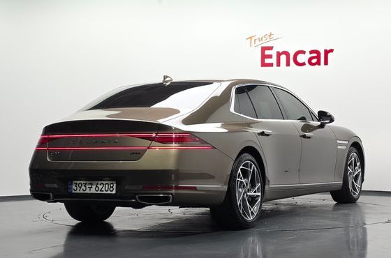Genesis G90 Gasoline 3.5 Turbo AWD — пробег 33 010 км — фото 2 из 5