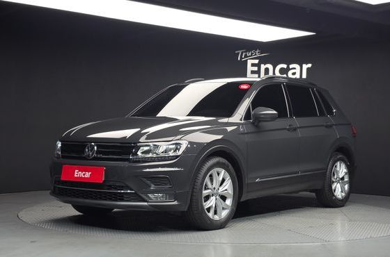 Volkswagen Tiguan 2.0 TDI Premium — пробег 228 528 км — фото 1 из 5