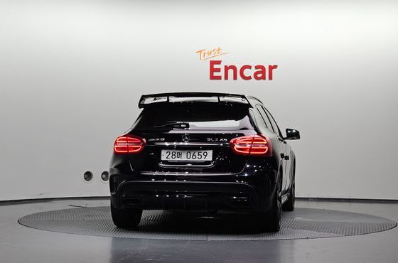 Mercedes-Benz GLA-Class GLA45 AMG 4MATIC — пробег 100 825 км — фото 4 из 5