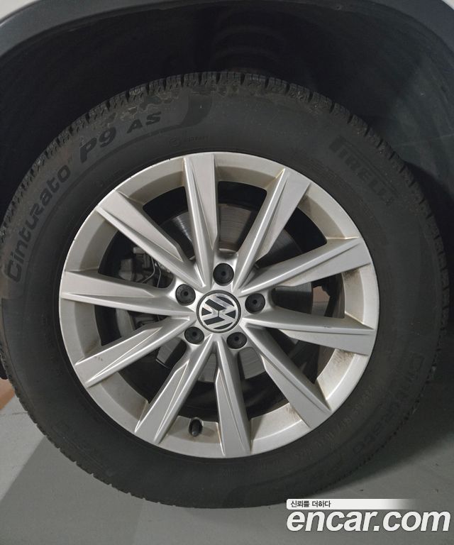 Volkswagen Tiguan из Кореи Encar