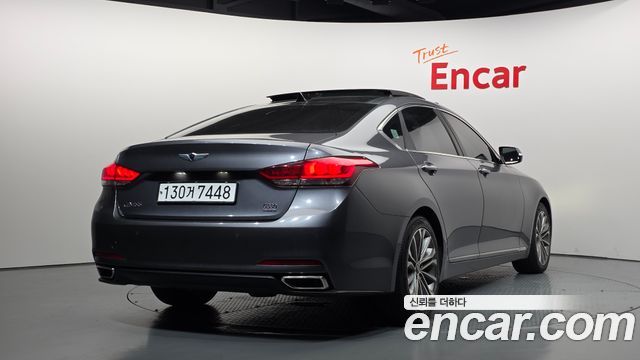 Hyundai Genesis из Кореи Encar