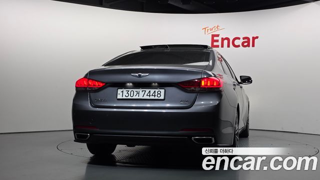 Hyundai Genesis из Кореи Encar