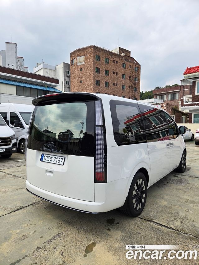 Hyundai Staria из Кореи Encar