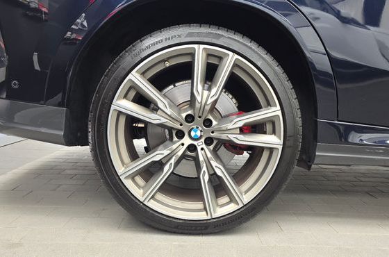 BMW X6 M50i — пробег 28 540 км — фото 5 из 5