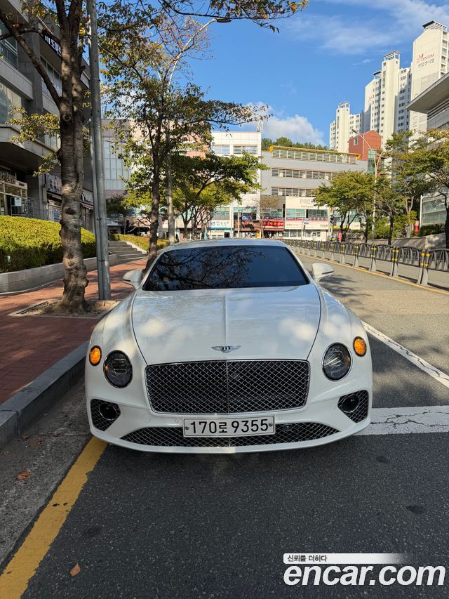 Bentley Continental 4.0 GT — пробег 41 300 км — фото 3 из 5