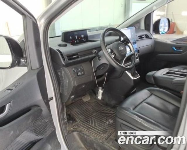 Hyundai Staria Cargo 3-Seater Modern — пробег 177 872 км — фото 5 из 5