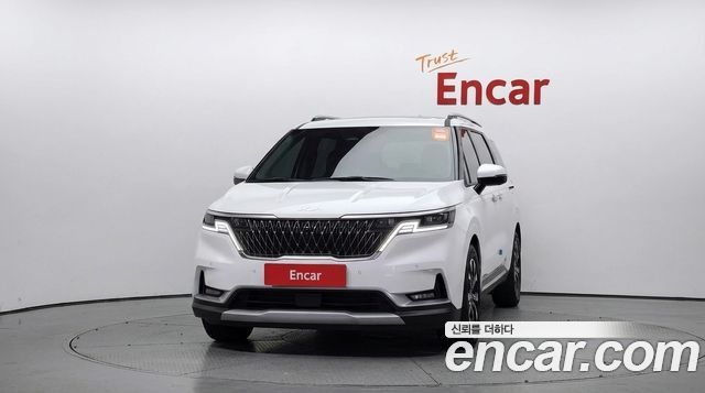 Kia Carnival Gasoline 9-Seater Prestige — пробег 42 055 км — фото 3 из 5